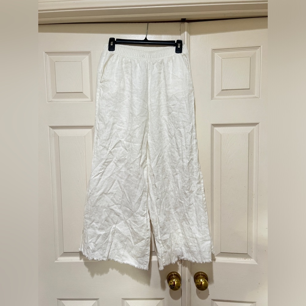 Gold Hawk white cropped linen Pants pockets coastal beach summer resort women XS